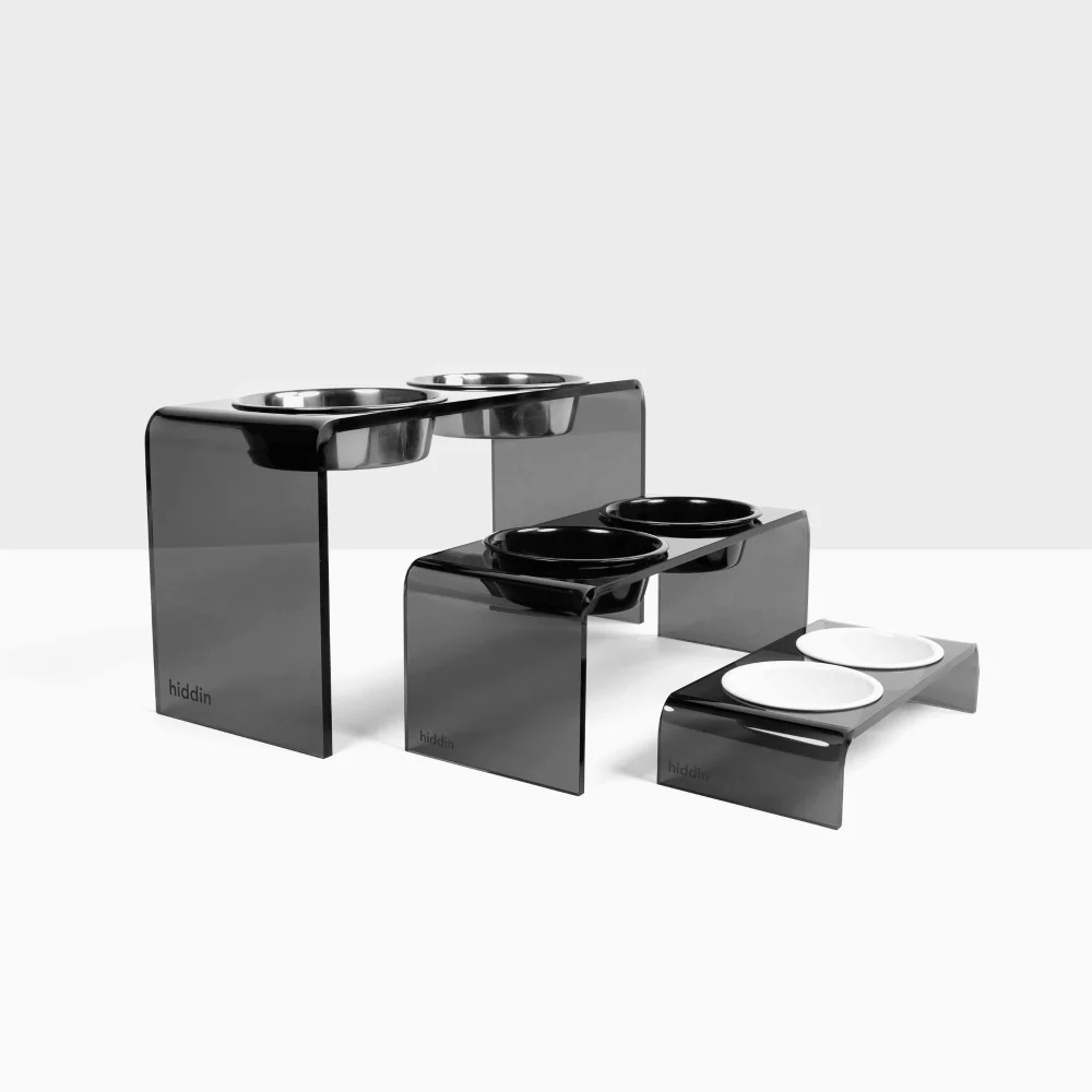 Small Smoke Grey Feeder - Image 19